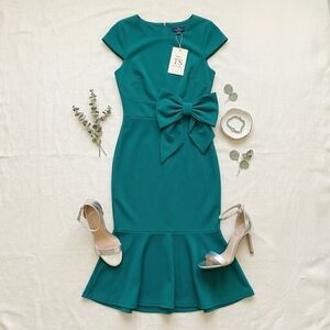 NWT TS Three Seasons Teal Mermaid Dress with Oversized Bow - Size 8